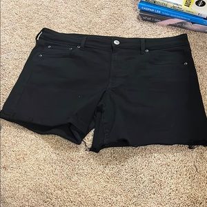 American Eagle black shorts